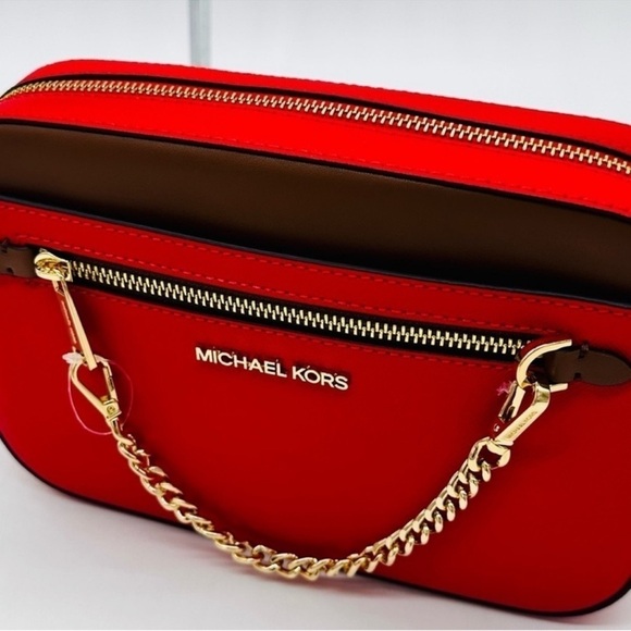 MICHAEL KORS LARGE EW ZIP CHAIN CROSSBODY BAG RED/GOLD - Picture 5 of 13